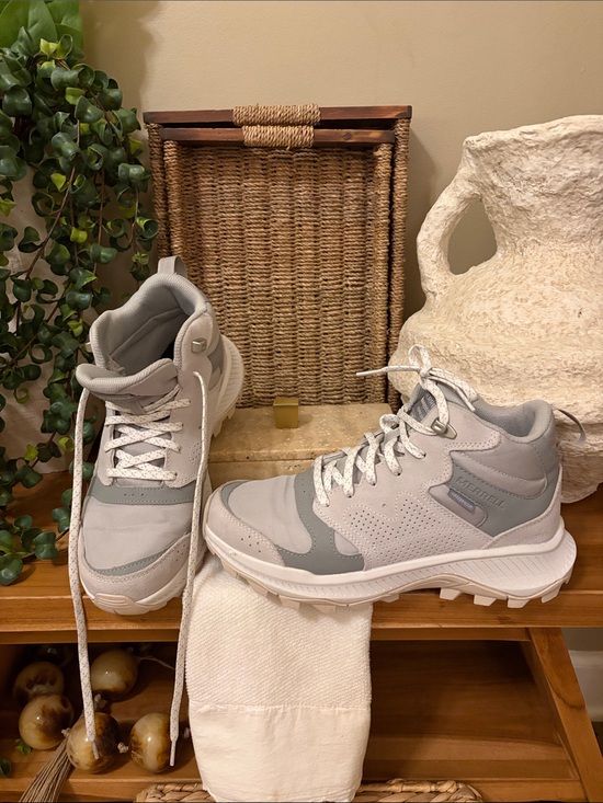 Merrell Shoes - Merrell Women's Light Gray Athletic Hiking Sneakers
